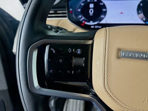 Used 2024 Land Rover Range Rover Sport SE image 10