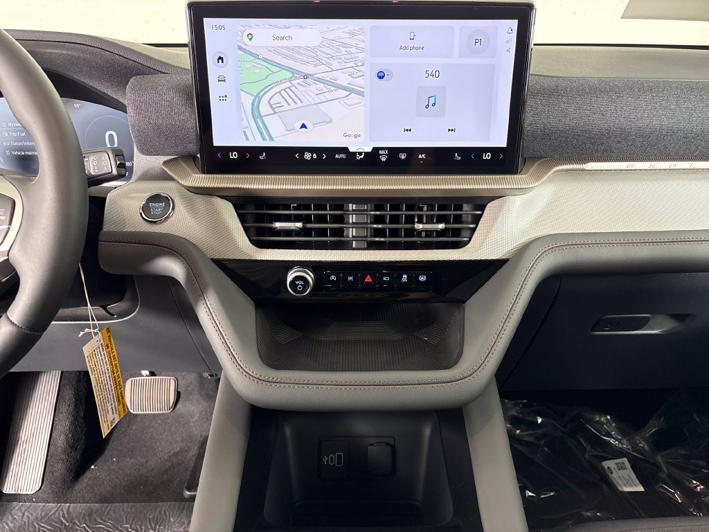 New 2026 Ford Explorer Active RWD image 28