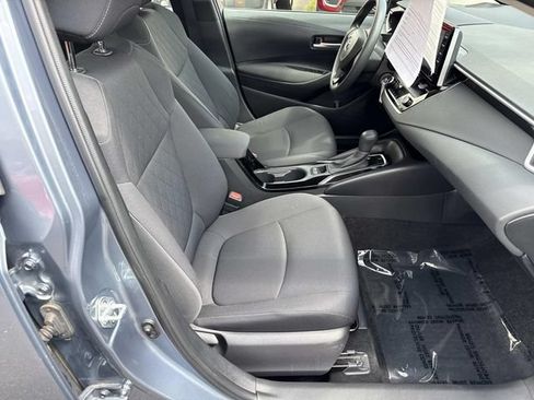 Used 2020 Toyota Corolla LE FWD image 9
