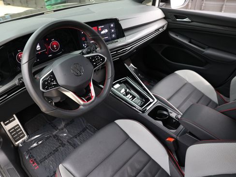 Used 2024 Volkswagen GTI SE FWD image 6