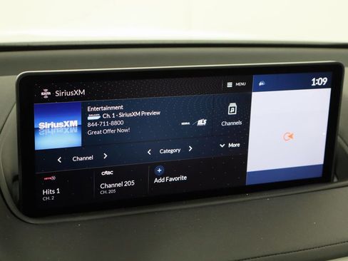 Used 2023 Acura MDX SH-AWD w/ Technology Package image 36