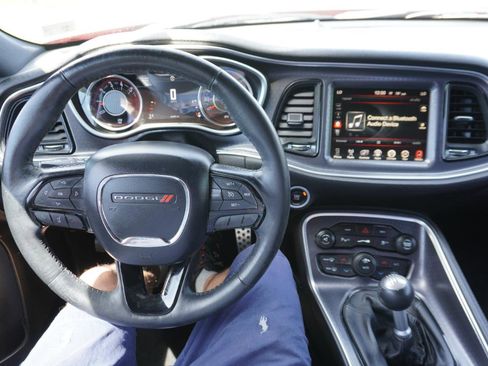 Used 2016 Dodge Challenger R/T Plus image 35