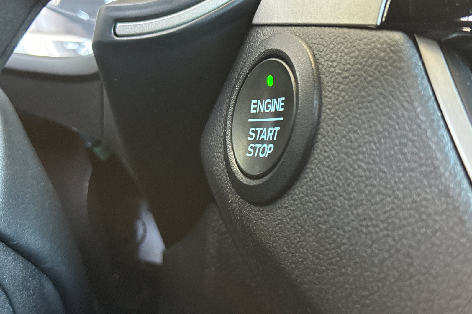 Certified 2022 Ford Escape SE w/ Convenience Package FWD image 25