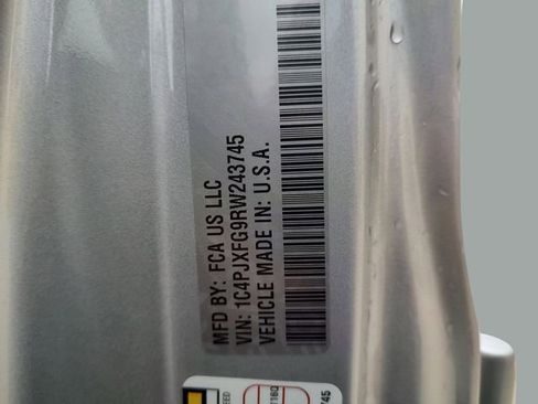 Certified 2024 Jeep Wrangler Unlimited Rubicon image 7