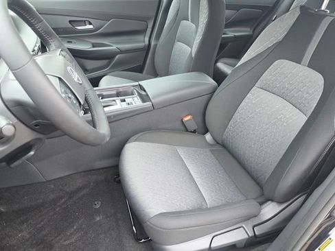 New 2026 Nissan Sentra SV w/ SV Convenience Package FWD image 20