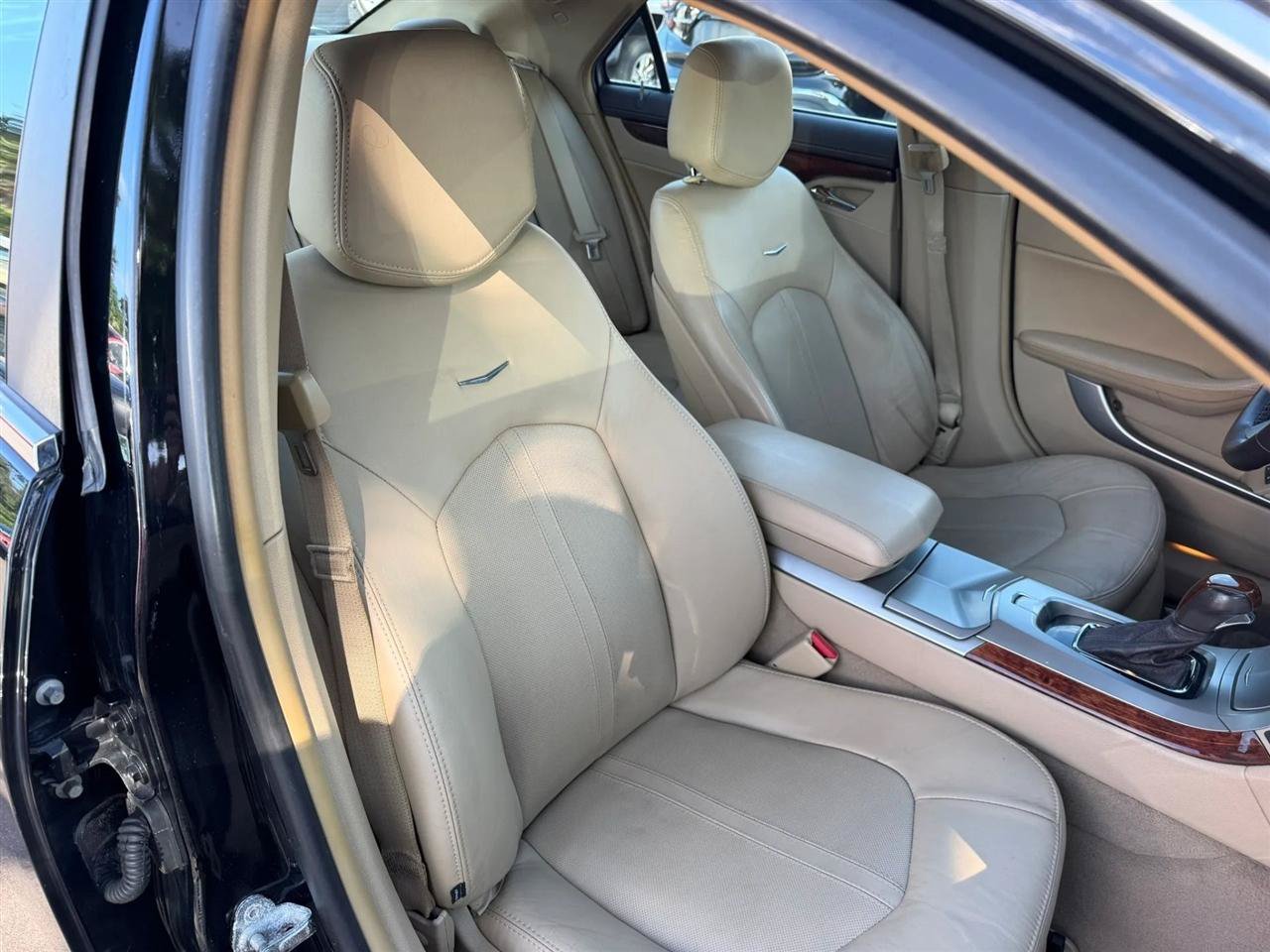 Used 2011 Cadillac CTS Premium AWD/4WD image 37