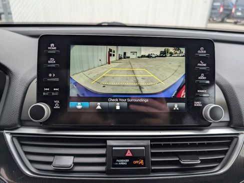 Used 2020 Honda Accord Sport image 20