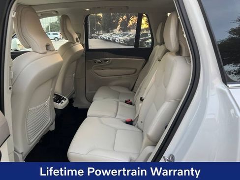 Certified 2025 Volvo XC90 B5 Plus w/ Protection Package Premier AWD/4WD image 24