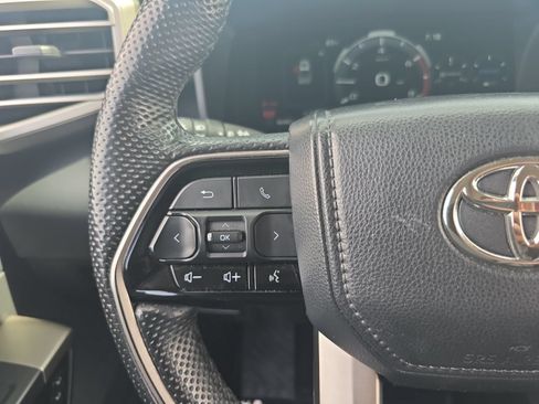Used 2024 Toyota Tundra Limited AWD/4WD image 21