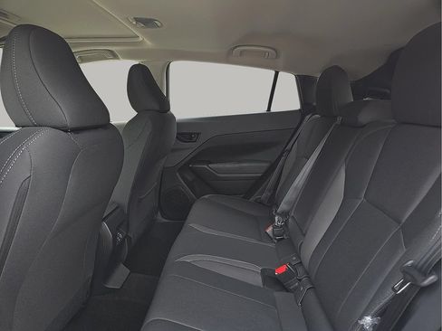 Certified 2025 Subaru Crosstrek 2.5i Premium AWD/4WD image 10