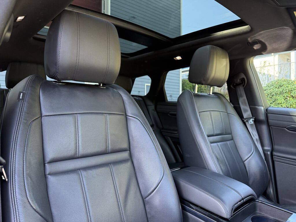 Used 2020 Land Rover Range Rover Evoque SE AWD/4WD image 18