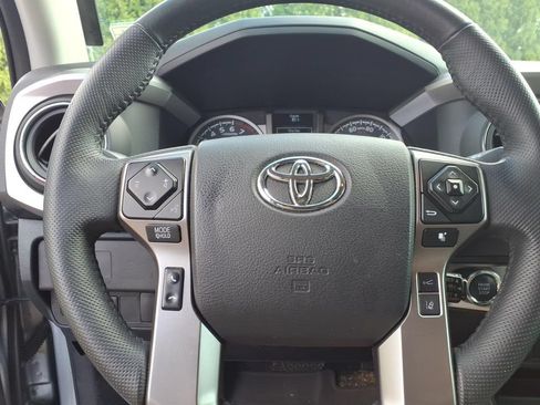 Used 2023 Toyota Tacoma SR5 w/ Technology Package AWD/4WD image 17