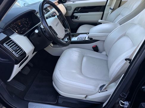 Used 2018 Land Rover Range Rover Supercharged AWD/4WD image 57