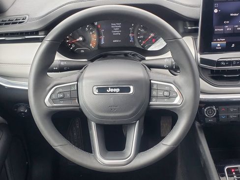 Used 2023 Jeep Compass Limited AWD/4WD image 21