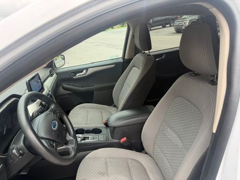 Used 2020 Ford Escape SE AWD/4WD image 9