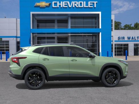 New 2026 Chevrolet Trax ACTIV w/ Sunroof Package image 5