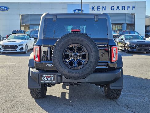 Used 2024 Ford Bronco Wildtrak AWD/4WD image 7