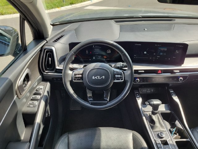 Used 2024 Kia Sorento X-Line EX AWD/4WD image 12