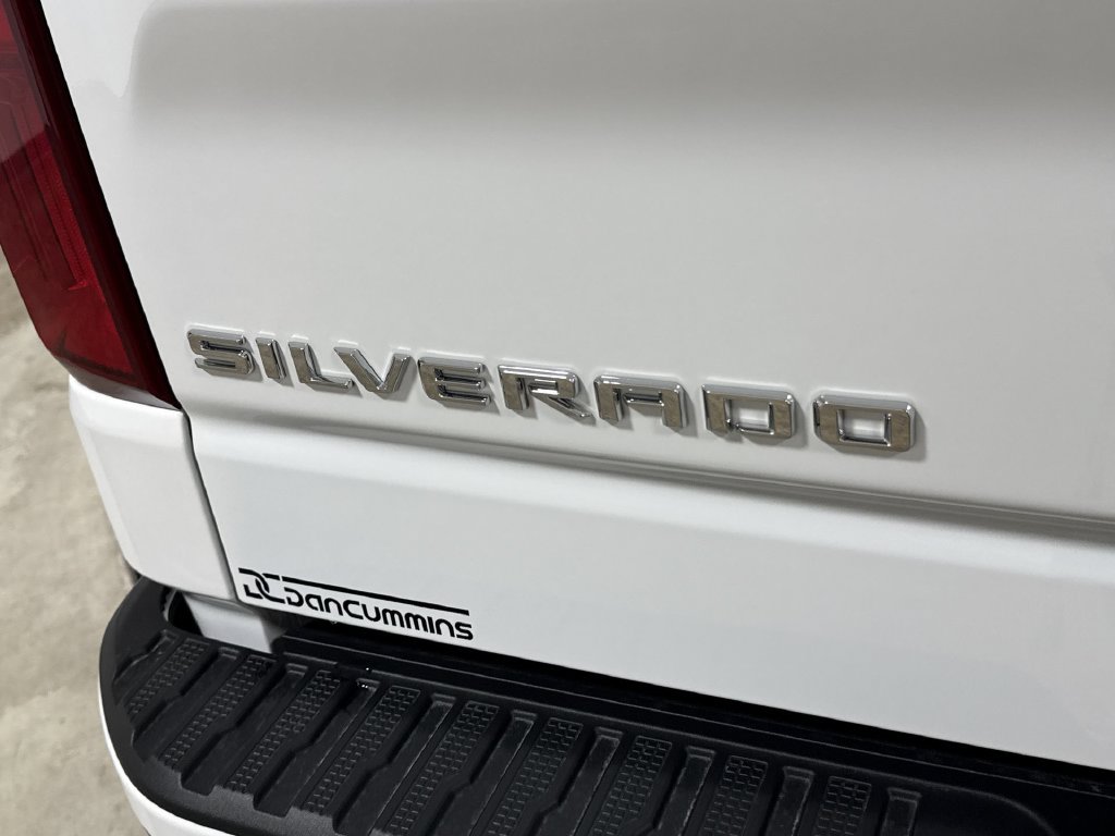 New 2026 Chevrolet Silverado 1500 RST w/ Z71 Off-Road Package AWD/4WD image 26