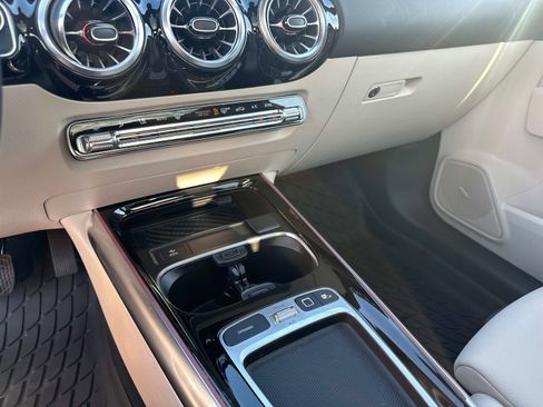 Used 2026 Mercedes-Benz GLA 250 image 23