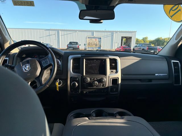 Used 2019 RAM 1500 Big Horn AWD/4WD image 15