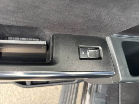 Used 2025 Ford F150 Platinum w/ Equipment Group 702A High image 40