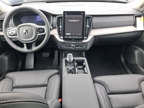 New 2026 Volvo XC90 B6 Ultra w/ Protection Package Premier AWD/4WD image 5