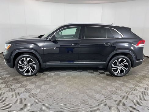 Used 2021 Volkswagen Atlas Cross Sport SEL Premium image 10