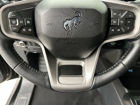 Used 2022 Ford Bronco Outer Banks AWD/4WD image 14