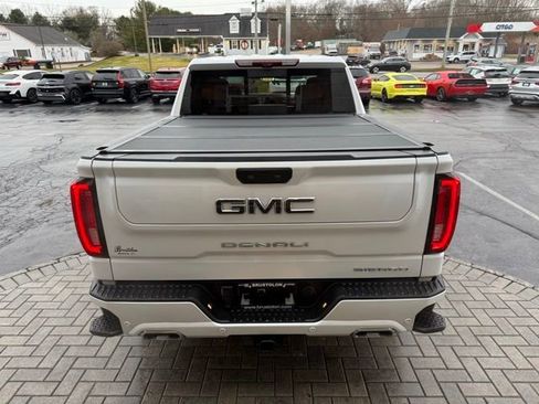 Used 2024 GMC Sierra 1500 Denali Ultimate image 12