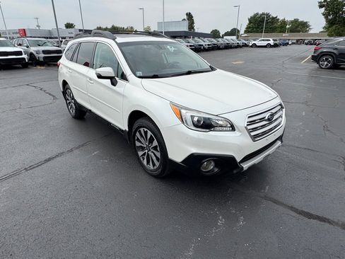 Used 2017 Subaru Outback 2.5i Limited image 6