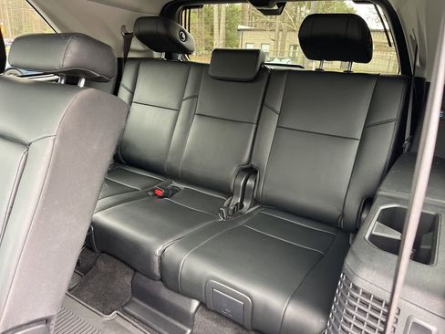 Used 2024 Toyota Sequoia Limited w/ Tow Technology Package image 25