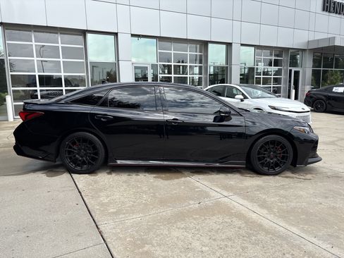Used 2021 Toyota Avalon TRD FWD image 10