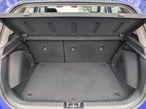 Used 2025 Hyundai Venue SEL FWD image 28