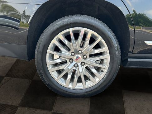 Certified 2024 GMC Yukon Denali w/ Denali Reserve Package AWD/4WD image 12