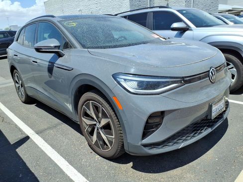 Used 2023 Volkswagen ID.4 S RWD image 2