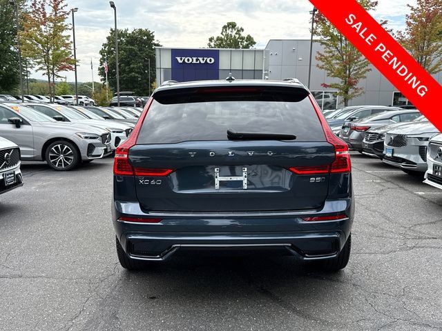 Certified 2024 Volvo XC60 B5 Plus w/ Protection Package Premier AWD/4WD image 3