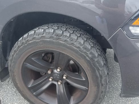 Used 2018 RAM 1500 Sport w/ Convenience Group AWD/4WD image 4