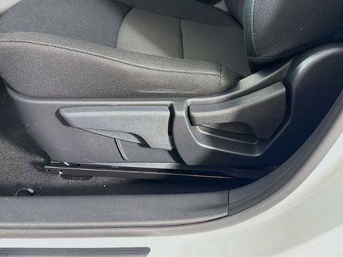 Certified 2025 Nissan Sentra SV w/ Trunk Package FWD image 17