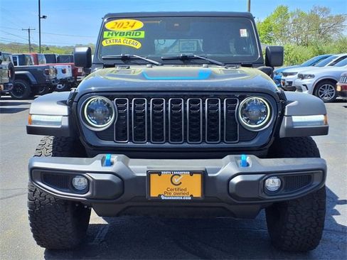 Used 2024 Jeep Wrangler Unlimited Rubicon 4xe image 8