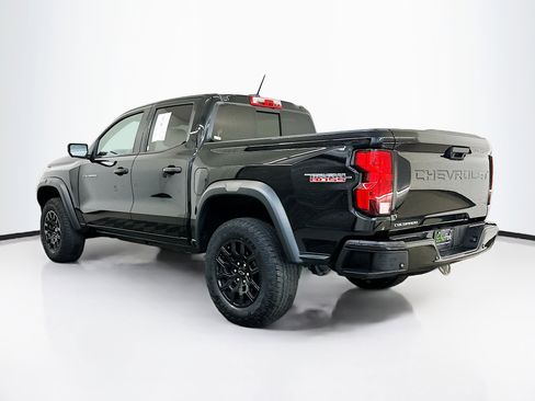Used 2024 Chevrolet Colorado Trail Boss w/ Technology Package image 5