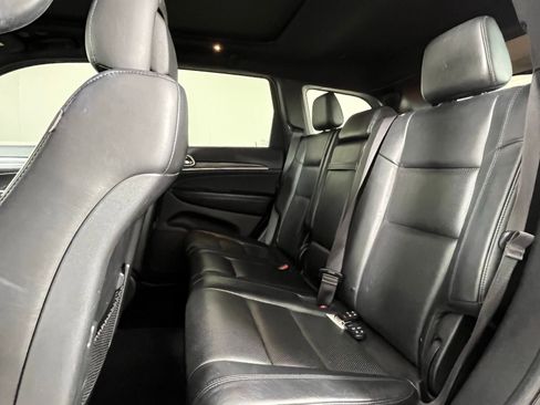 Used 2020 Jeep Grand Cherokee Limited w/ Luxury Group II image 12