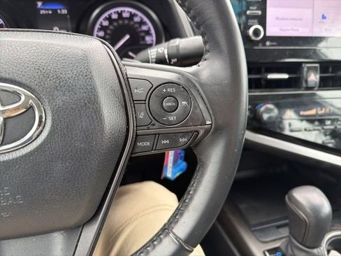 Used 2023 Toyota Camry SE image 31