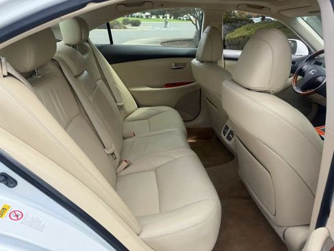 Used 2010 Lexus ES 350 FWD image 15