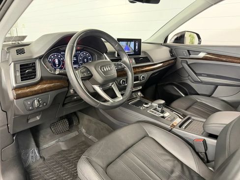 Used 2019 Audi Q5 2.0T Premium Plus w/ Premium Plus Package AWD/4WD image 11