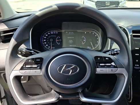 Used 2023 Hyundai Tucson SEL AWD/4WD image 19