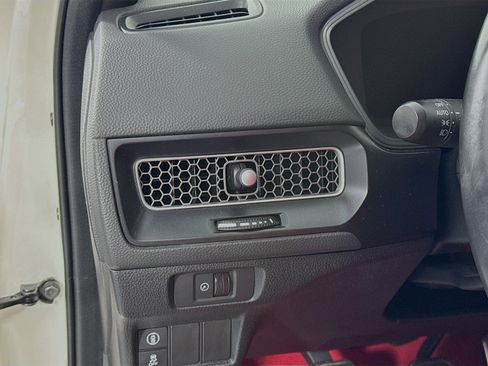 Used 2023 Honda Civic Type R image 10