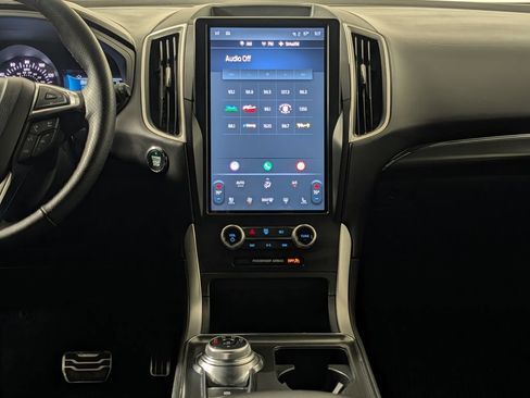 Certified 2024 Ford Edge ST-Line image 20