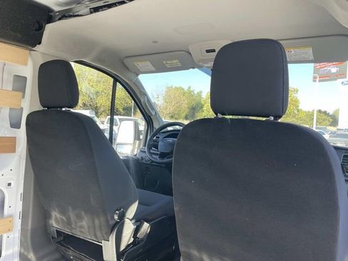 Used 2025 Ford Transit 250 Low Roof w/ Exterior Upgrade Package RWD image 33