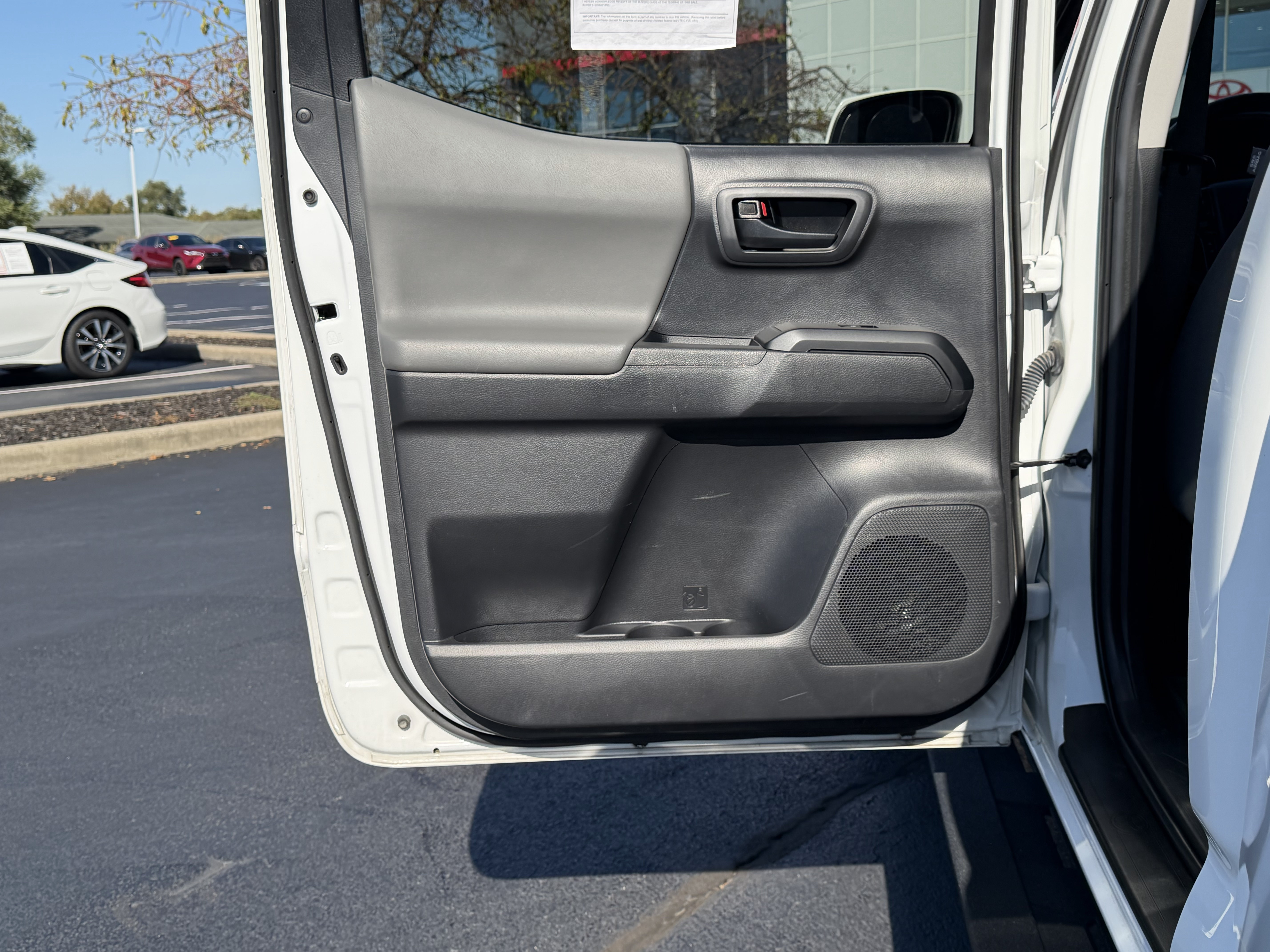 Certified 2023 Toyota Tacoma SR AWD/4WD image 18